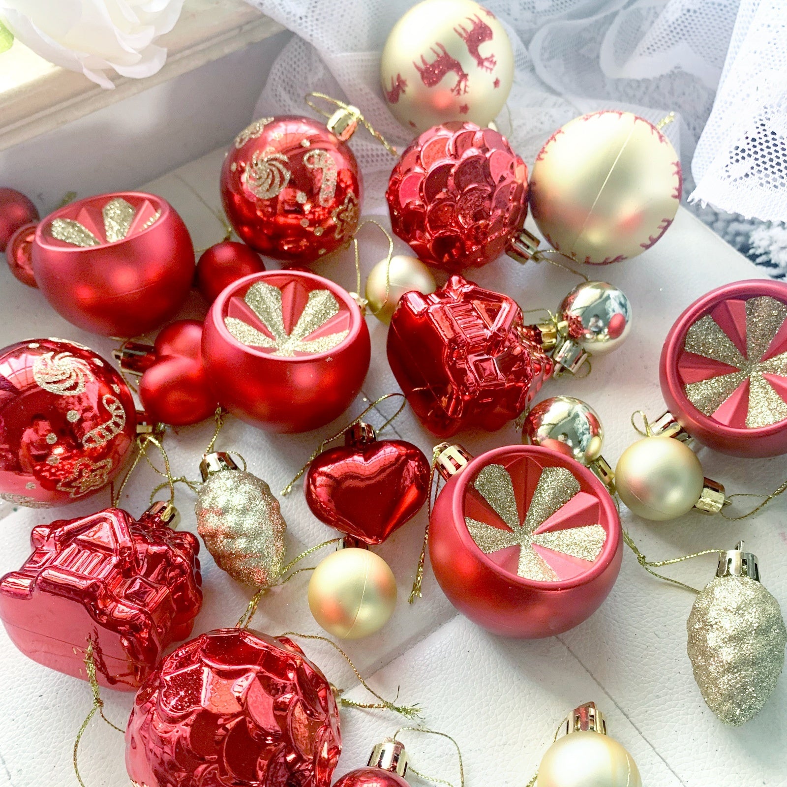 Christmas Decoration Pendant Electroplating Ball Plastic Ball Special-shaped Painted Gift